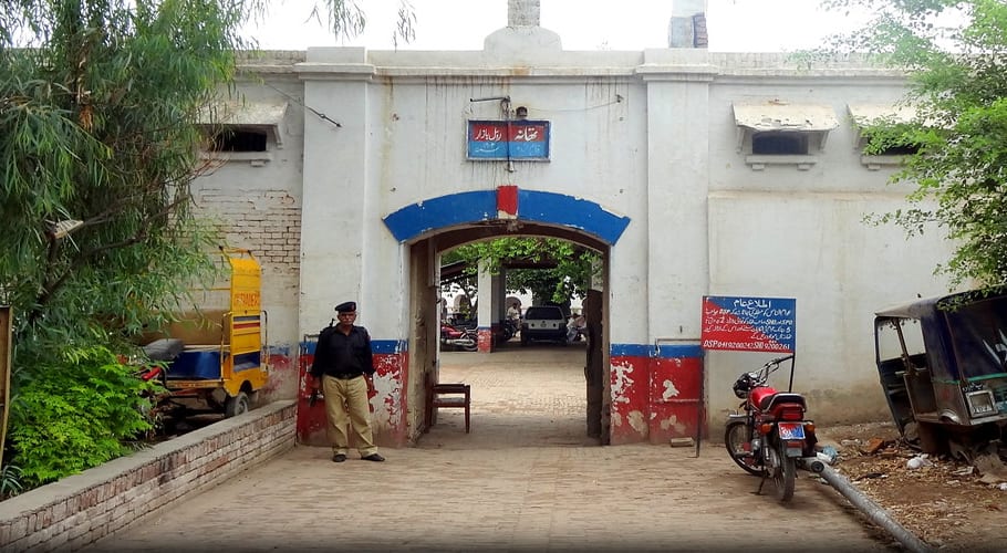 فیصل آباد میں بہن کا بھائی پر اپنے بیٹوں کے ساتھ مل کر تشدد