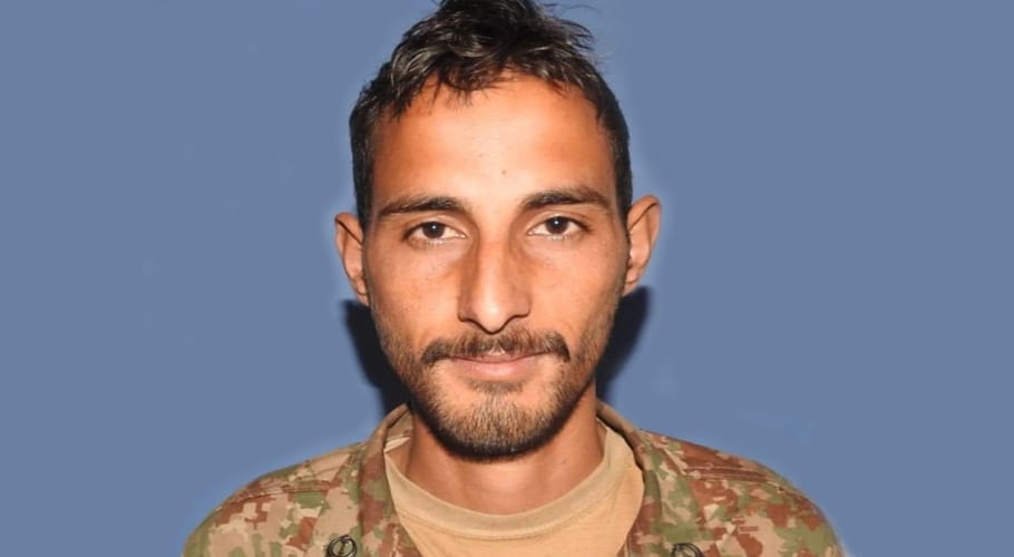 بھارتی فوج کی فائرنگ سے پاک فوج کا سپاہی محمد شیراز شہید
