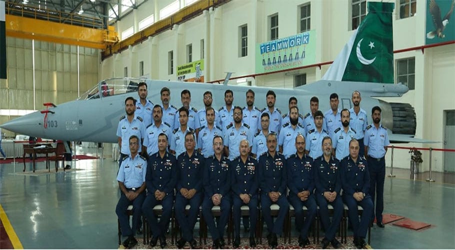 مقامی سطح پر اوورہال کیے گئے جے ایف 17 طیاروں کی تقریب رونمائی