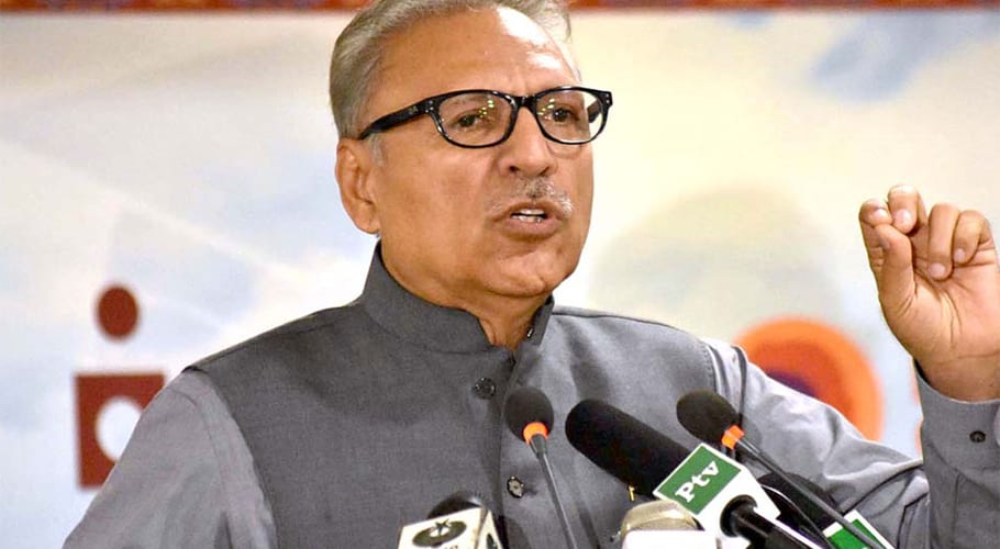 پاک چین خارجہ پالیسی دیگر ممالک کے داخلی امور میں مداخلت کے خلاف ہے۔صدرِ مملکت