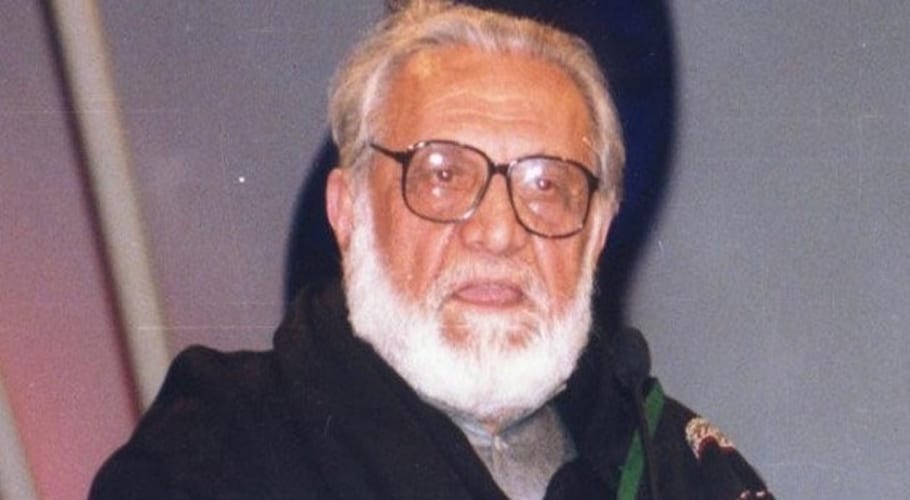 اردوادب کےمعروف نام اشفاق احمدکی 18 ویں برسی آج منائی جارہی ہے