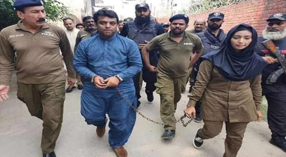 لیڈی کانسٹیبل نےتھپڑمارنےوالےوکیل کوعدالت میں پیش کردیا