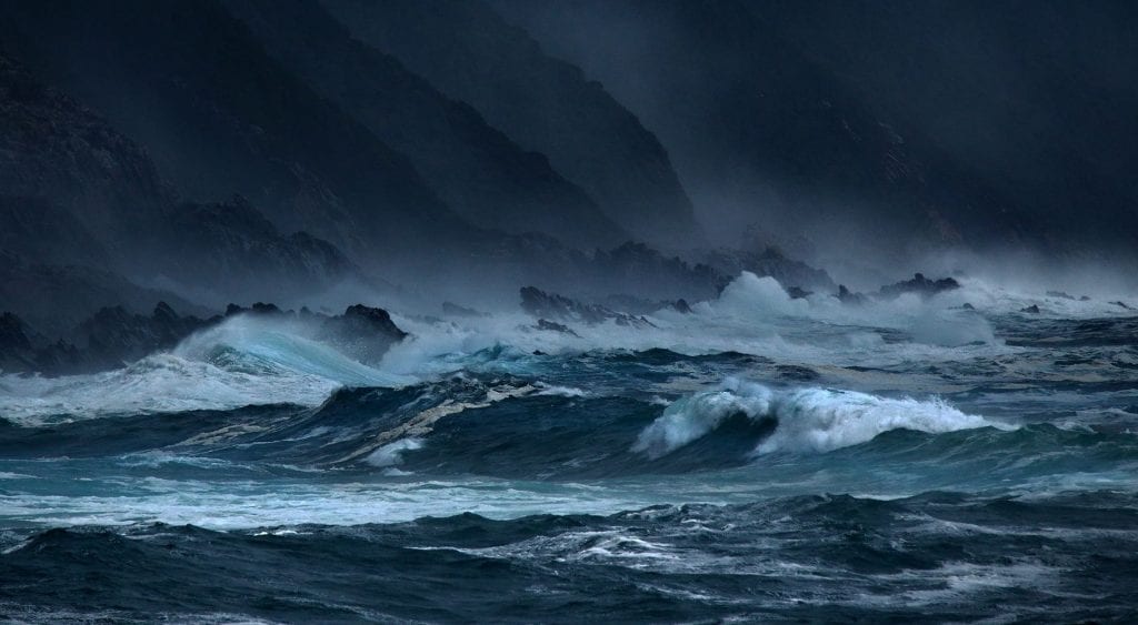 کیار کے بعد سمندر میں نئے طوفان "ماہا" نے خطرے کی گھنٹی بجا دی