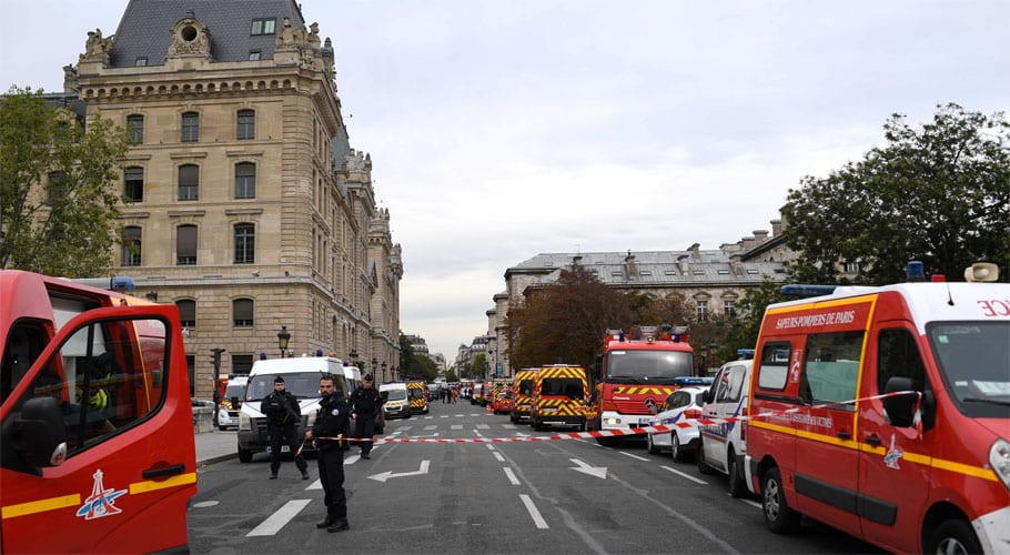 پیرس: پولیس ہیڈکوارٹرمیں اہلکارکااپنےہی ساتھیوں پرحملہ،4افسران ہلاک