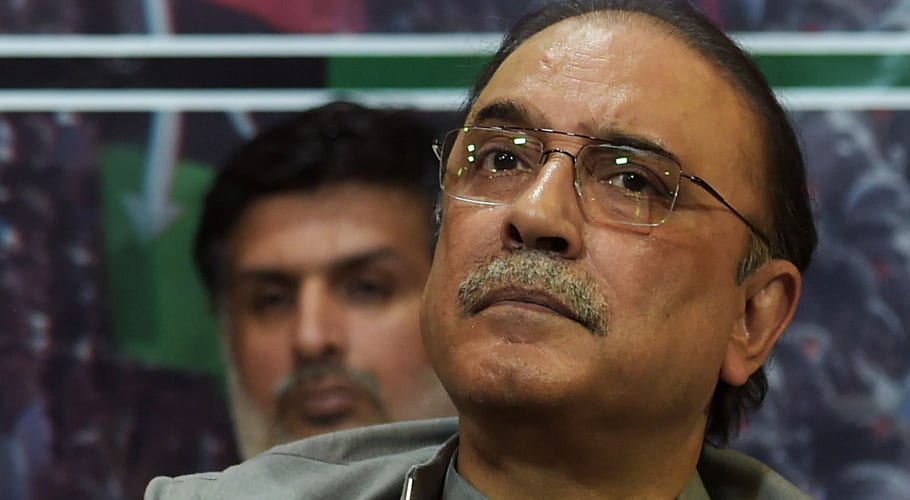 عدالت نے سابق صدر آصف زرداری کی علاج کے لیے کراچی منتقلی کی درخواست مسترد کردی