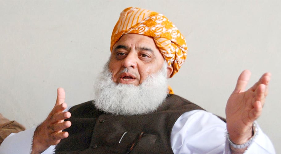 فوج غیر جانبدار ادارہ ہے۔ ریاست کے خلاف بیان پر فضل الرحمان کا یوٹرن