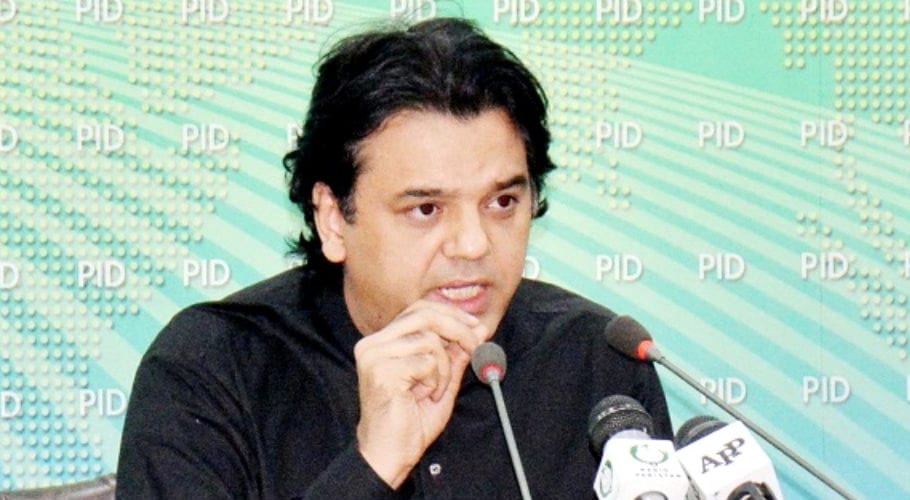 حکومت نےمسلم لیگ (ن) کے ساتھ کوئی 10 سالہ معاہدہ نہیں کیا۔ عثمان ڈار