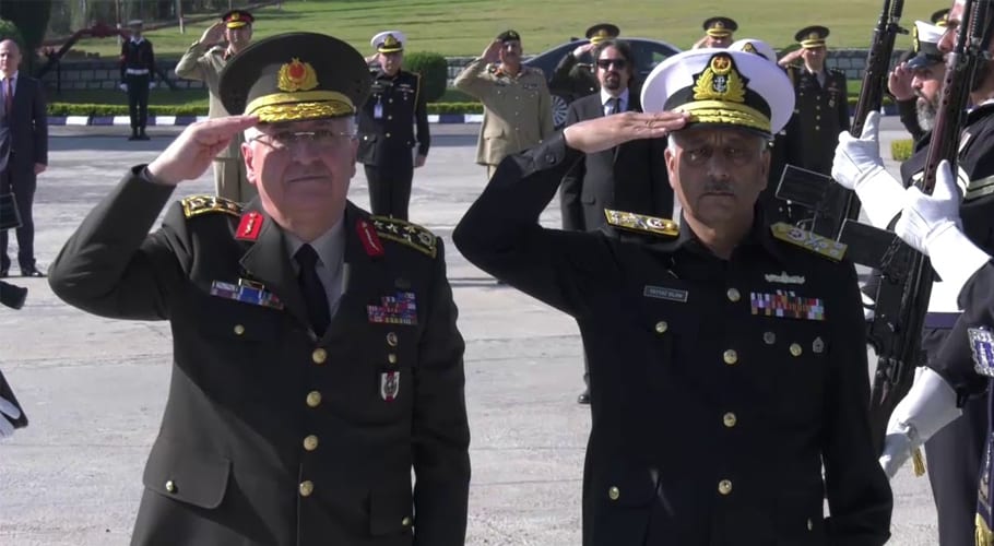turkish commander