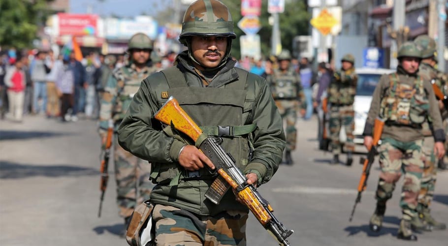 مقبوضہ جموں و کشمیر میں کرفیو کا 135واں روز، برفباری کے باعث مشکلات میں اضافہ