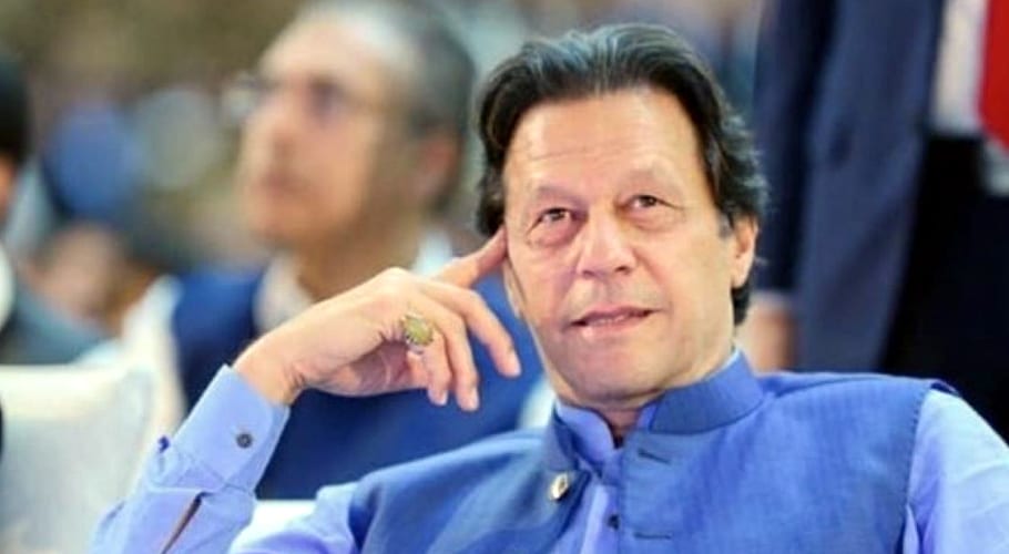 وزیر اعظم عمران خان کامیاب دورۂ بحرین کے بعد سوئٹزر لینڈ پہنچ گئے، پرتپاک استقبال