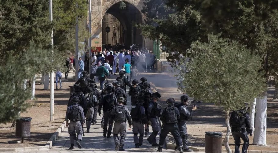 al aqsa stormed by israel