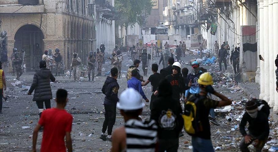At least 10 protesters were injured during clashes with security forces in the Iraqi city of Karbala