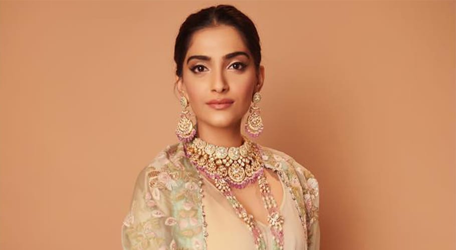 sonam kapoor