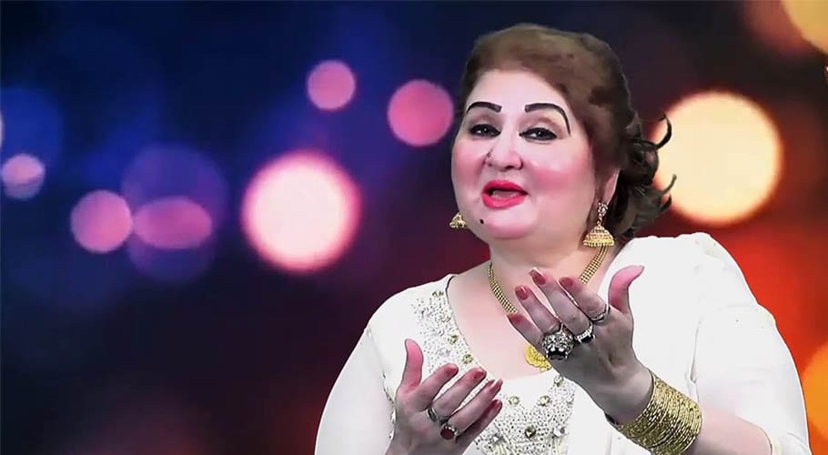 نامور پشتو گلوکارہ مہ جبین قزلباش کی دل کا دورہ پڑنے کے باعث وفات