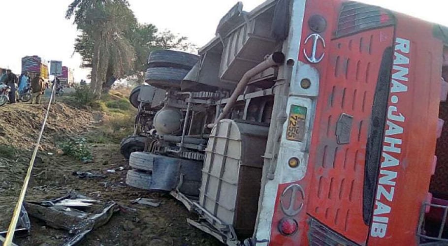 Seven killed, 35 injured as bus flips over near Khanewal