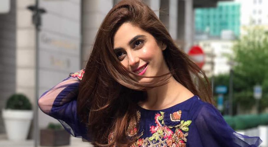 مایا علی کی جانب سے غریبوں میں راشن بیگ تقسیم کئے گئے