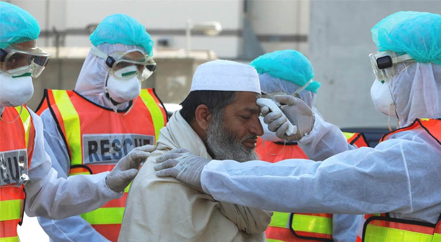 پاکستان میں کورونا وائرس کے 394 نئے کیسز رپورٹ، تعداد 6383 ہو گئی