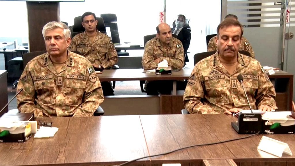 چیئرمین جوائنٹ چیفس آف اسٹاف کمیٹی کااین سی او سی کا دورہ