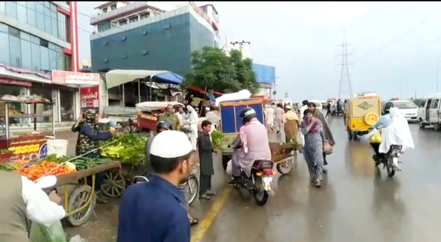 وفاقی دارلحکومت میں پولیس لاک ڈاؤن کی پابندی کروانے میں بری طرح ناکام