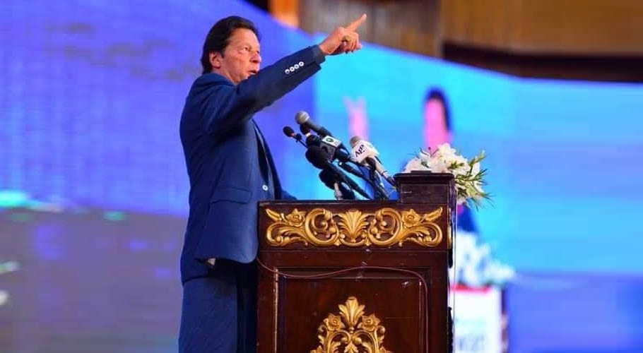 کورونا وائرس سے کمزور طبقہ زیادہ خطرے میں ہے۔عمران خان