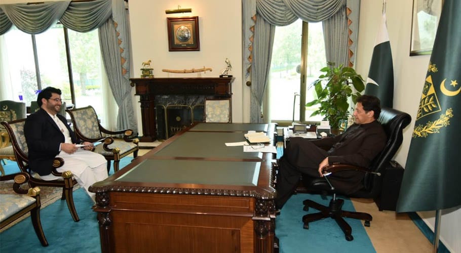 جاوید آفریدی نے کاروباری برادری کے مسائل وزیرِ اعظم کے سامنے رکھ دئیے
