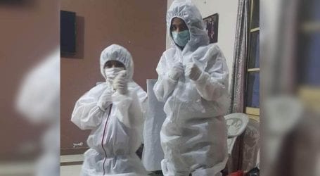 چین سے حاصل کردہ کورونا وائرس کی حفاظتی کٹس بچوں کے ہاتھ لگ گئیں