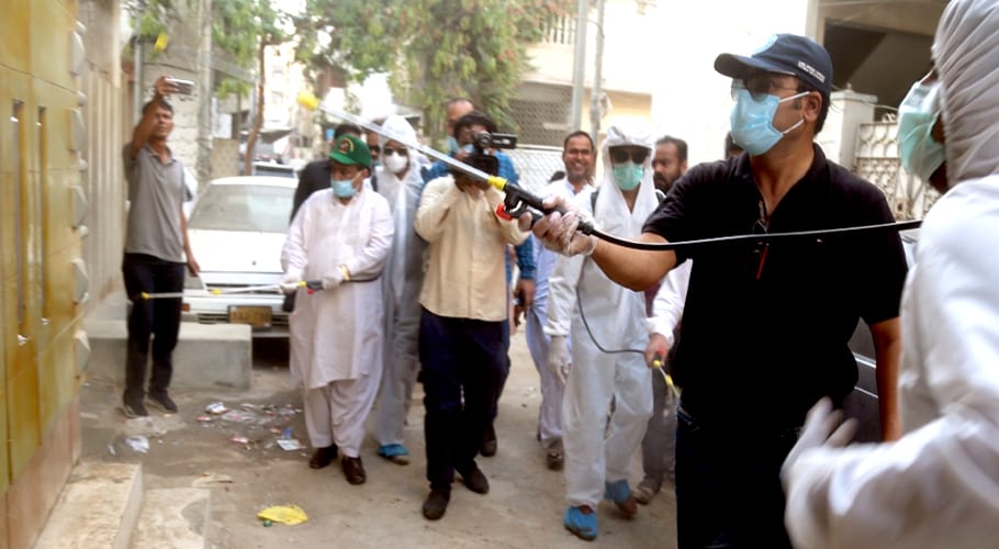 حکومتی پابندیاں اور سختیاں عوام کے اپنے مفاد میں ہیں،کنور نوید جمیل