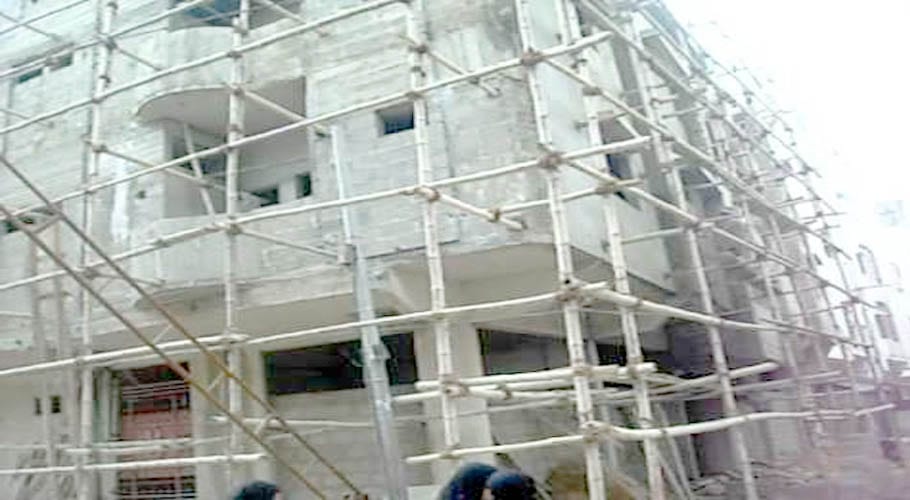 ناظم آباد کے بعد نیو کراچی بھی غیر قانونی تعمیرات کی دوڑ میں شامل ہوگیا
