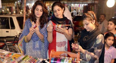 حکومت پنجاب نے عید تک شاپنگ مالز اور مارکیٹوں کے کھلنے کا دورانیہ بڑھادیا