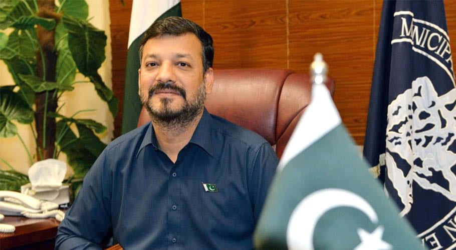 افسران و ملازمین کا چیئرمین بلدیہ شرقی کوزبردست خراج تحسین