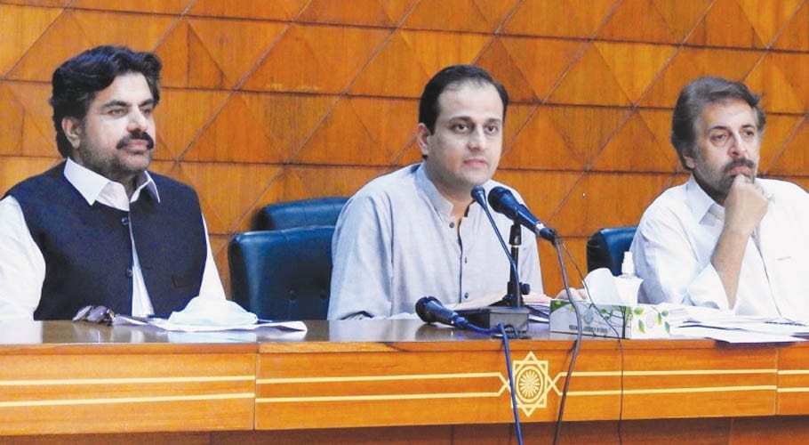 سندھ میں 1روز کے دوران 884 افراد کورونا وائرس کا شکار نکلے۔مرتضیٰ وہاب