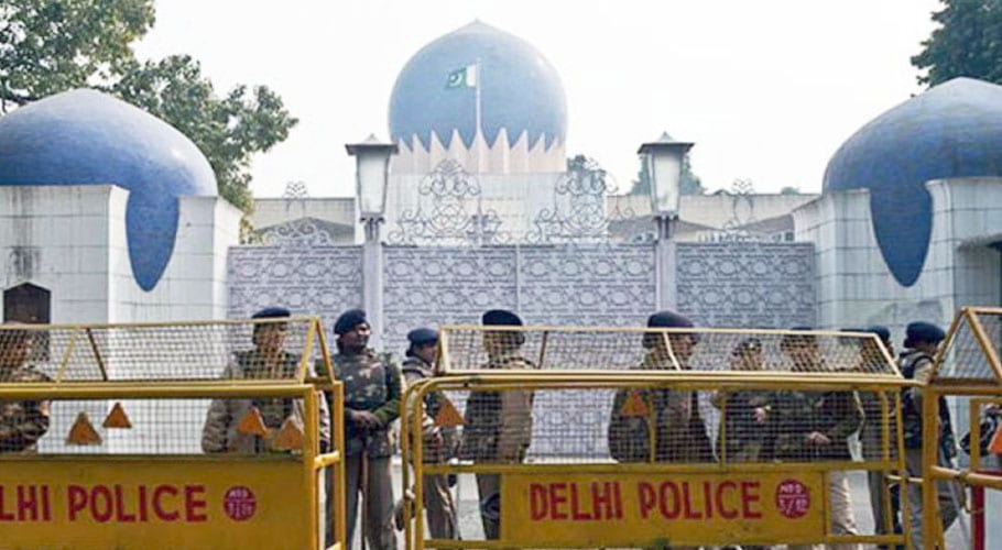 بھارت،پاکستانی ہائی کمیشن کے 2اہلکار تشدد کا شکار، 24گھنٹے میں ملک چھوڑنے کا حکم