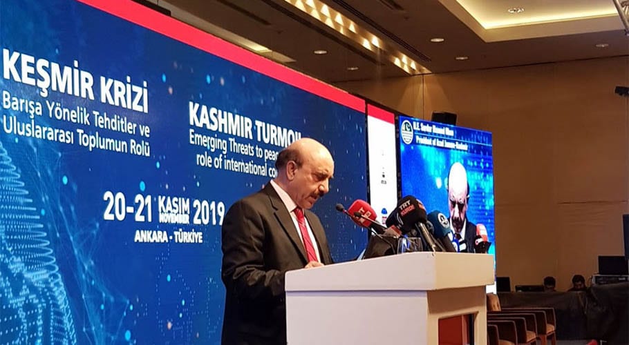 رواں سال بھارت نے مقبوضہ کشمیر سے توجہ ہٹانے کی 1000 کوششیں کیں۔مسعود خان