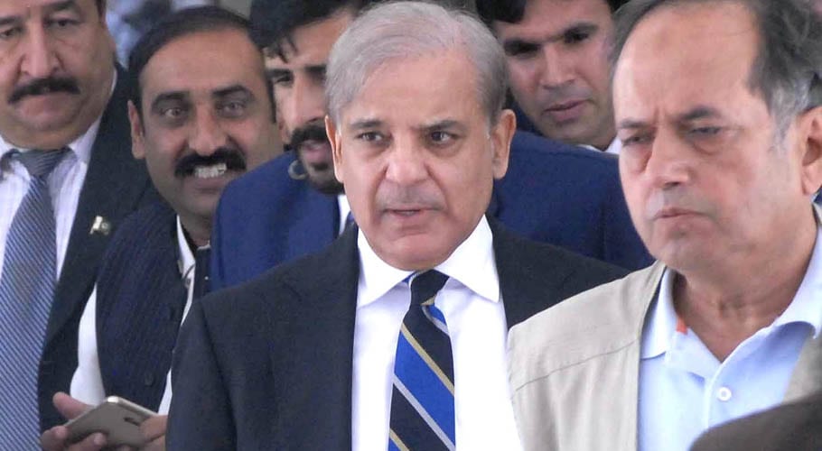 پاکستان میں کورونا وائرس کے کیسز میں تیزی سے اضافہ خطرناک ہے۔شہباز شریف