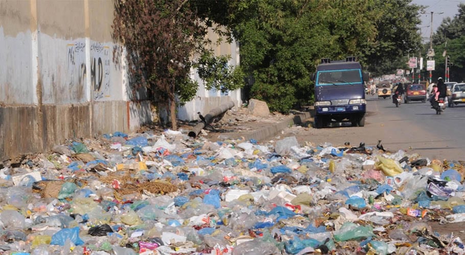 سندھ حکومت کی بدحواسی، سالڈ ویسٹ مینجمنٹ بورڈ ایم ڈی کے بغیر کام پر مجبور