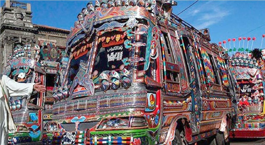 Sindh agrees to resume public transport after Eid holidays