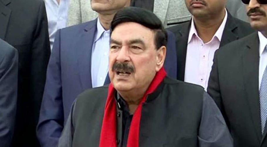 ٹرینیں چلانی ہیں یا نہیں،منگل تک فیصلہ کرلیں گے، شیخ رشید