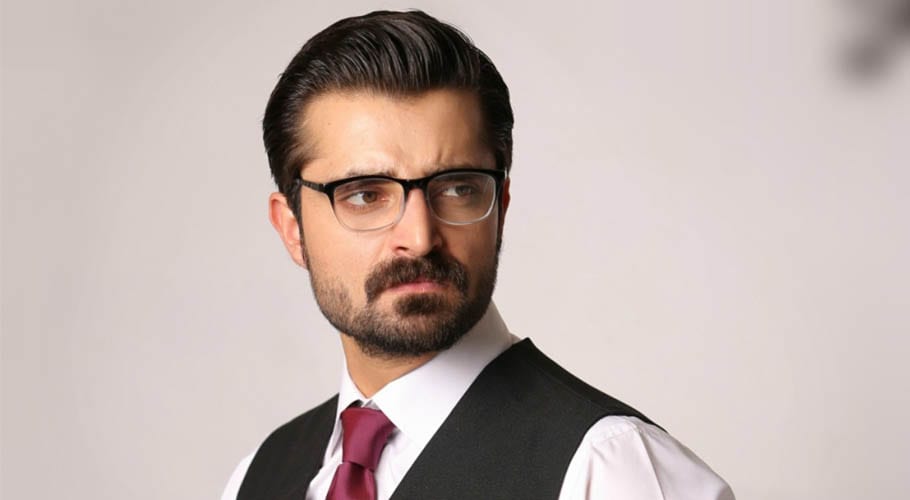اداکار حمزہ علی عباسی نے مداحوں کو آخرت کی یاد دلانا شروع کردی