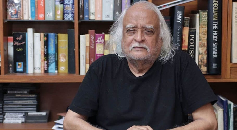 سینئر میزبان انور مقصود ٹوئٹر پر متحرک ہو گئے، سابق فاسٹ باؤلر کا اظہارِ مسرت
