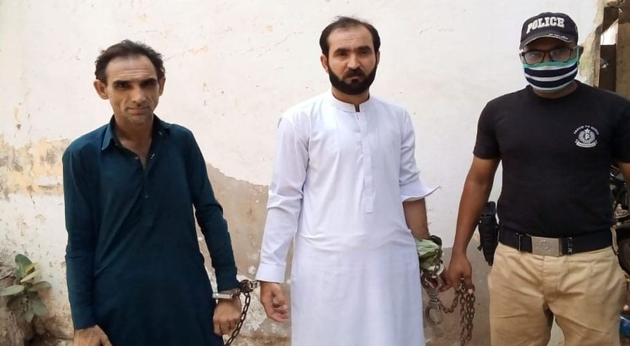 گورنر سندھ کے نوٹس پر کارروائی، کراچی میں طالبہ کو ہراساں کرنے والے ملزمان گرفتار