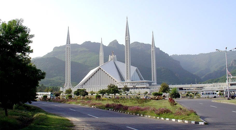 اسلام آباد میں مدرسے کے قاری کا واش روم صاف نہ کرنے پر 3 بچوں پر بد ترین تشدد