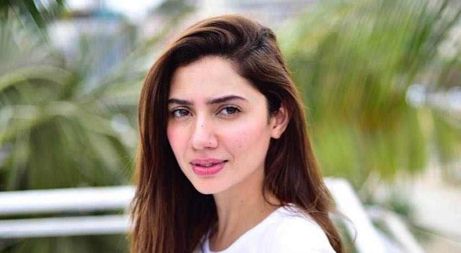میں نے کبھی جلد کی خوبصورتی کیلئے مصنوعی ادویات کا سہارا نہیں لیا۔ماہرہ خان