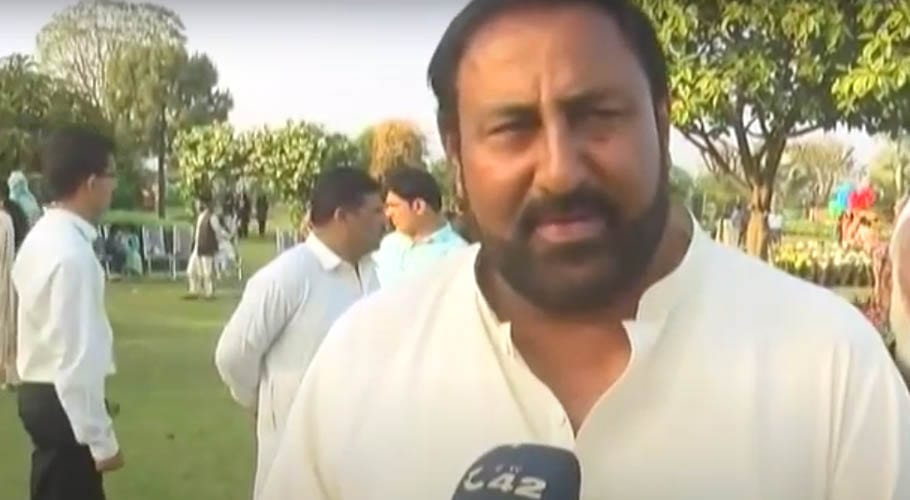 لاہور میں کورونا کے باعث پی ٹی آئی رہنما میاں اخلاق احمد کا انتقال، نمازِ جنازہ ادا