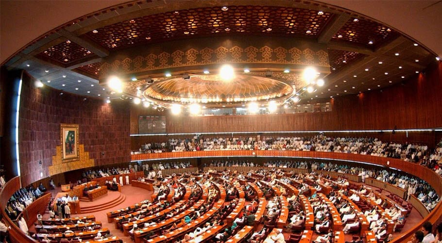کورونا وائرس کے باعث بڑے بڑے نام بجٹ اجلاس میں شرکت سے محروم رہیں گے