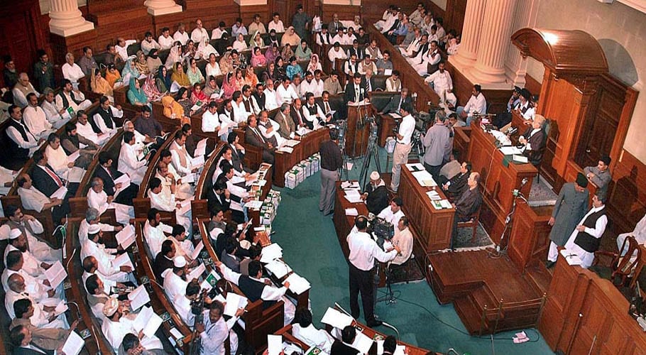 وزیراعظم کے مستعفی ہونے کے مطالبے کی قرارداد پنجاب اسمبلی میں جمع