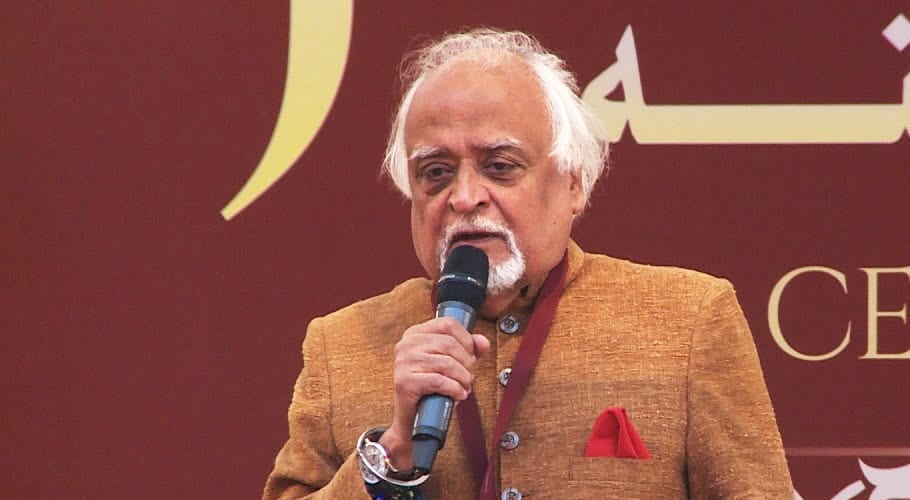 وزیرِ اعظم عمران خان کو خدا کا واسطہ، مزید کوئی نوٹس نہ لیں۔انور مقصود