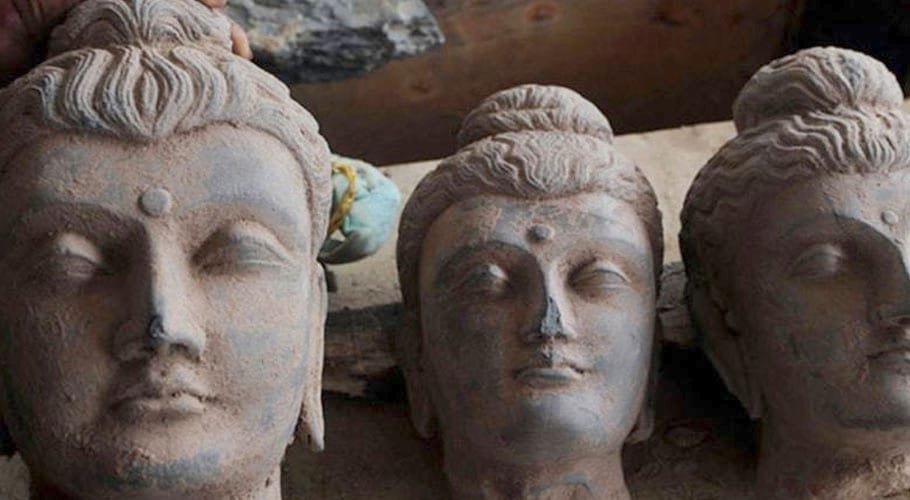 خیبر پختونخوا، بدھا کا قدیمی مجسمہ توڑنے والے افراد کوگرفتار کرلیا گیا