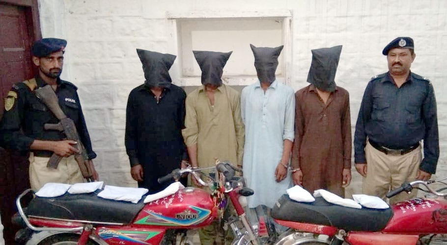 Sukhan Police arrest 4 dacoits