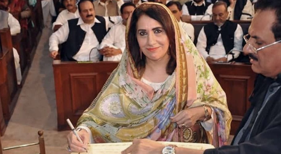 تحریک انصاف رکن پنجاب اسمبلی عظمیٰ کاردار کی بنیادی پارٹی رکنیت ختم کرنے کا حکم