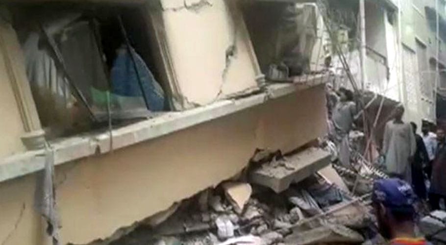 Four-storey building collapses in Karachi, no casualty reported